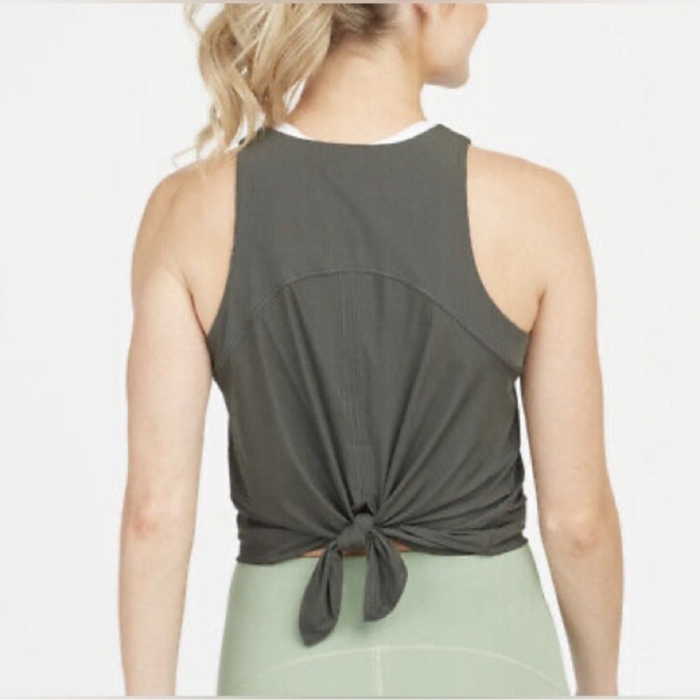 SPANX Go Lightly Ribbed Tie Back Tank - Picture 4 of 12